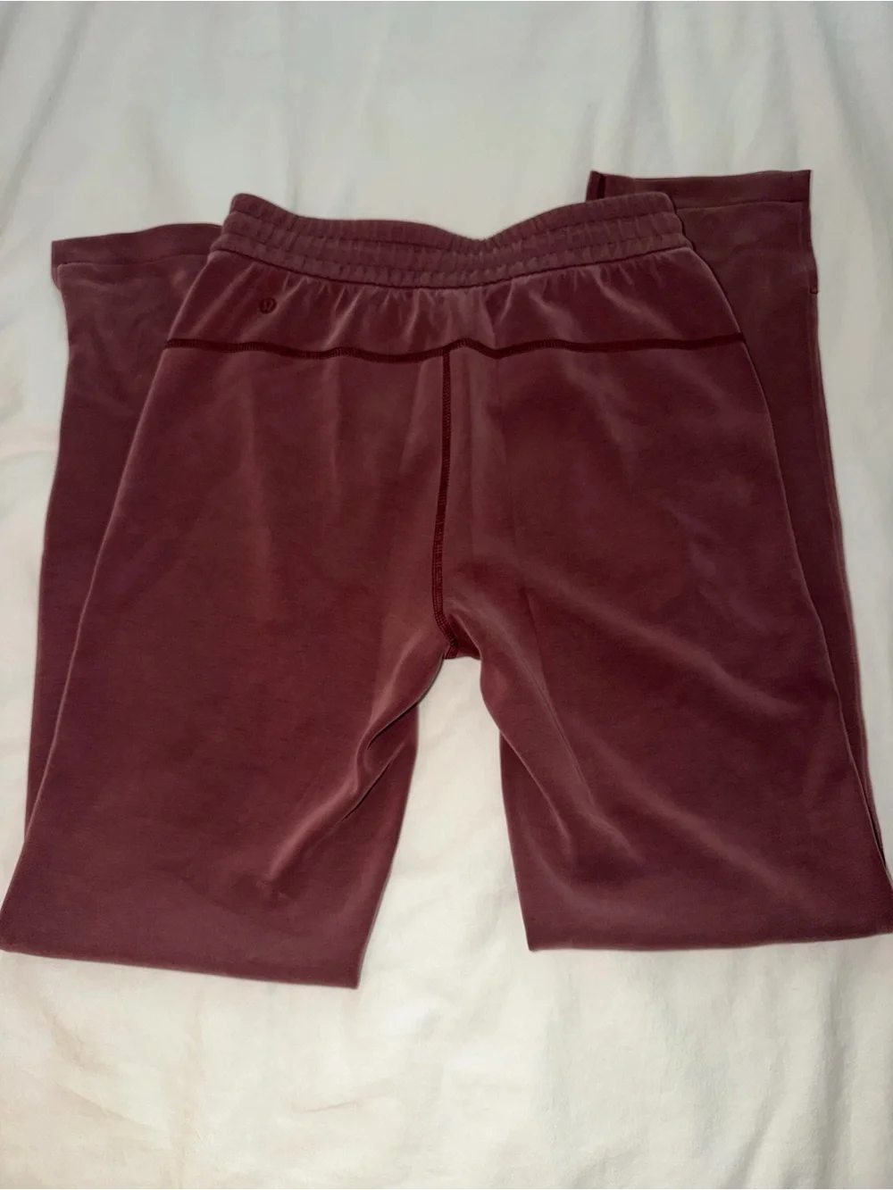 Lululemon size 4 softstreme OG pant